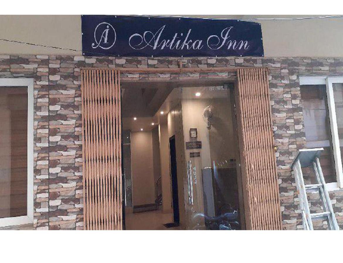 Hotel Artika Inn Waranasi Zewnętrze zdjęcie